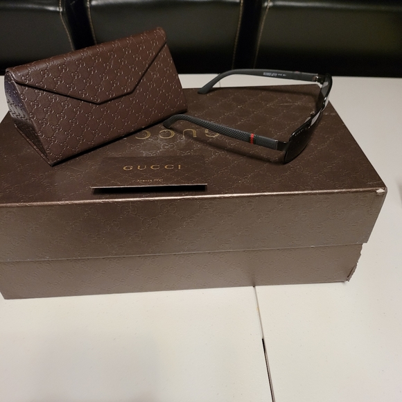 Gucci sunglasses - Picture 4 of 5
